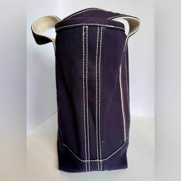 Lands' End Navy Blue Canvas Tote Bag with Embroidered Apple Teacher Gift - Picture 5 of 9